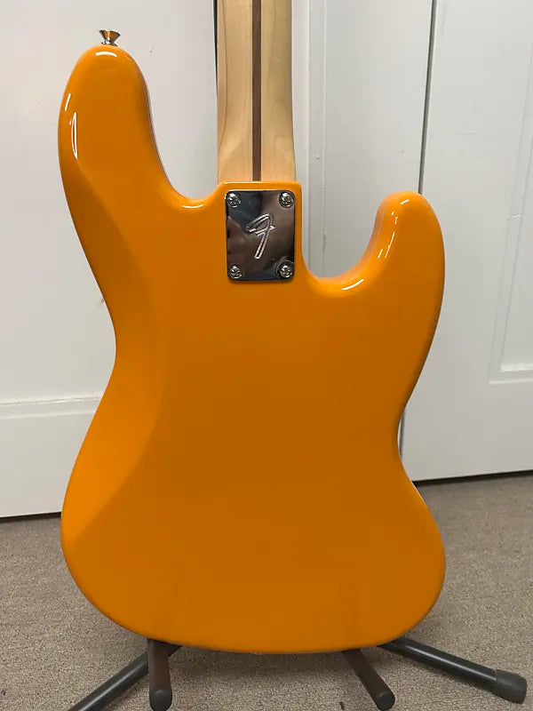 Fender Player Jazz Bass Left-Handed with Pau Ferro Fretboard - Capri Orange