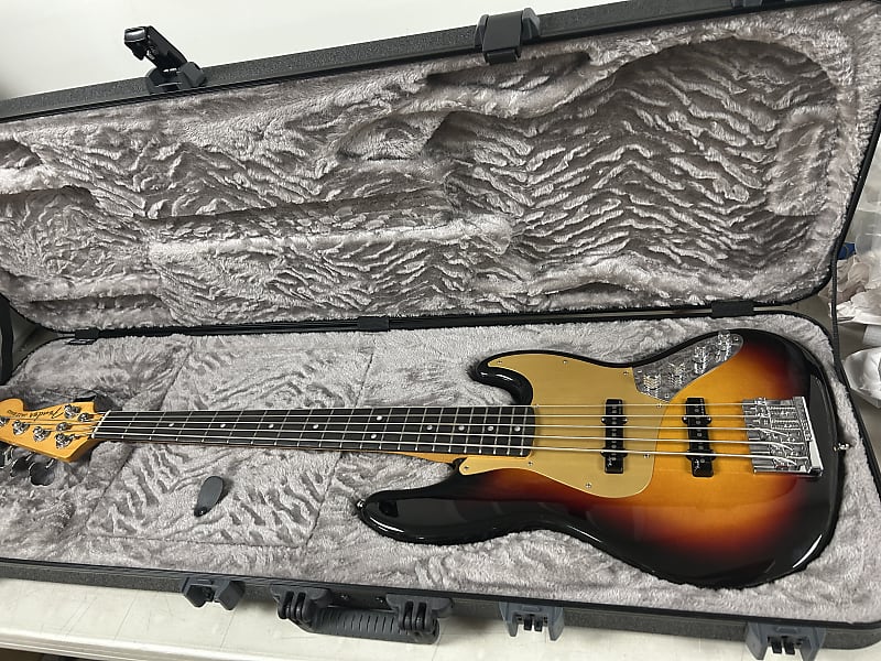 Fender American Ultra II Jazz Bass V with Ebony Fretboard - Ultraburst