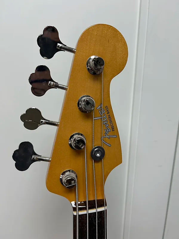 Fender Vintera II '60s Precision Bass - Olympic White