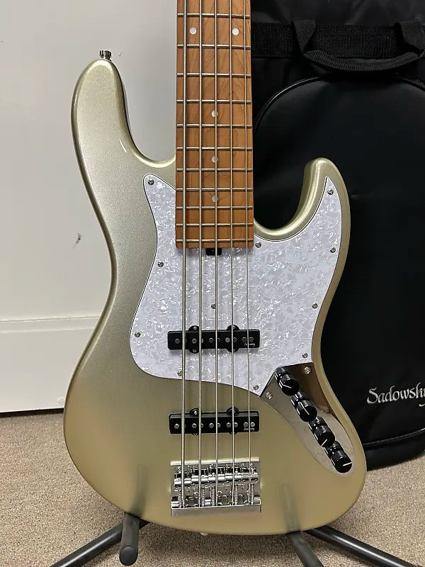 Sadowsky MetroExpress Vintage J/J 5 String Bass w/Maple Fingerboard - Champagne Metallic