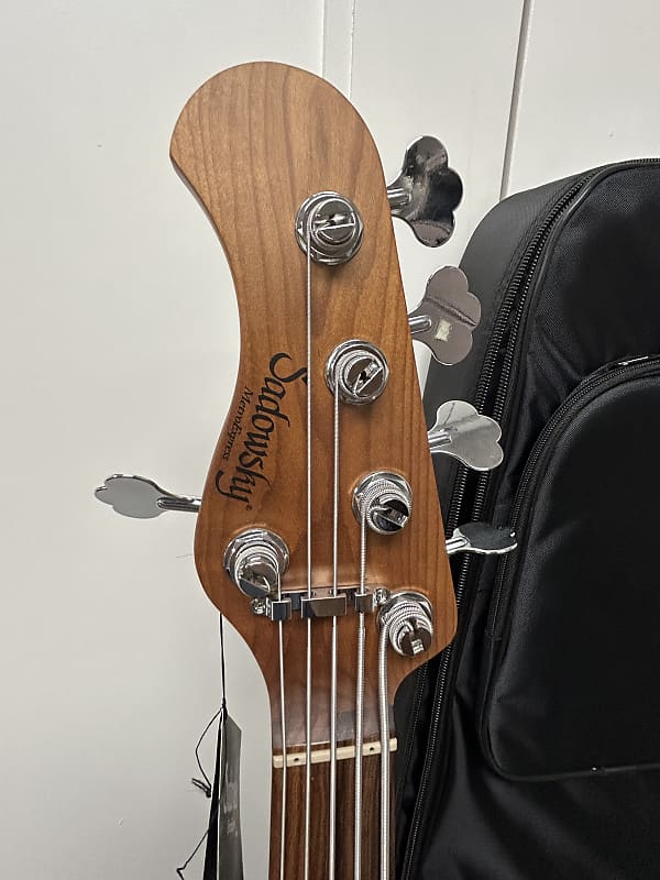 Sadowsky MetroExpress Vintage J/J Bass 5 String Fretless Left-Handed - Solid Black High Polish
