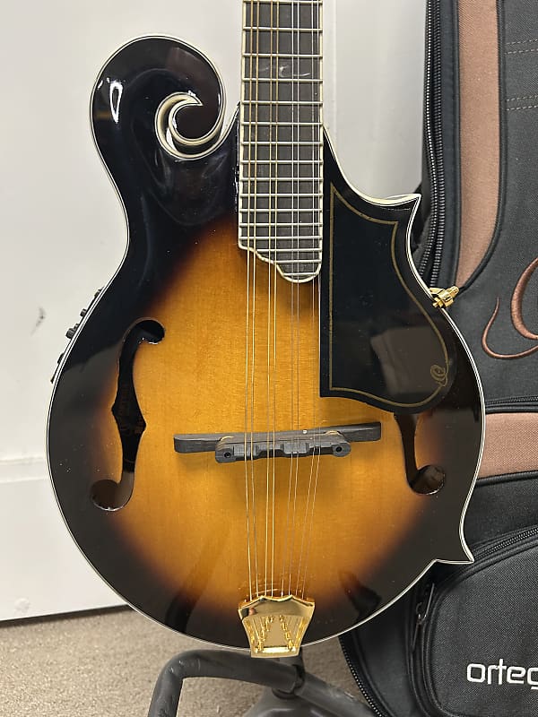 Ortega RMFE90TS F-Style Mandolin with Electronics - Tobacco Sunburst