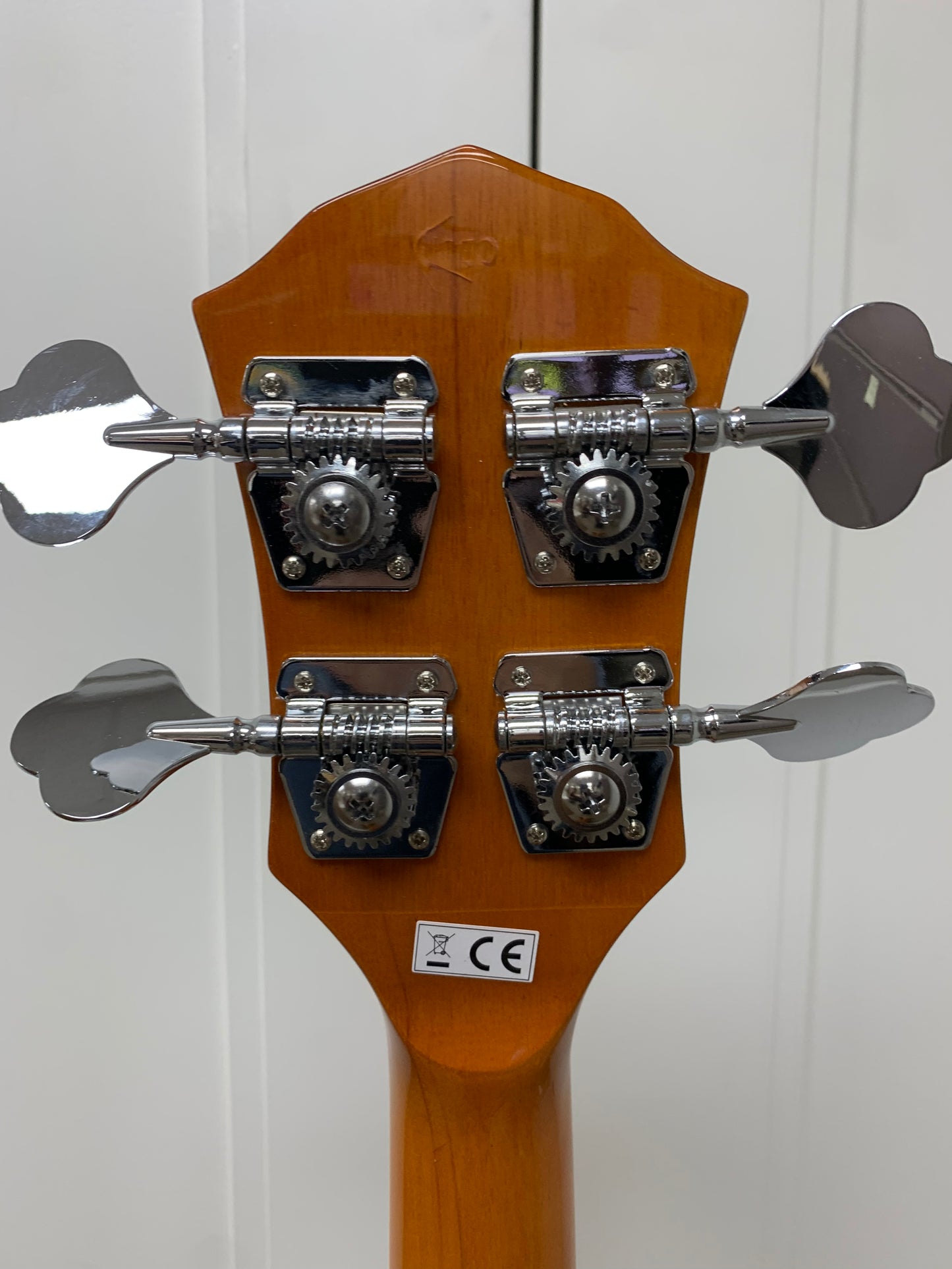 Fender FA-450CE 4-String Acoustic Electric Bass Guitar 3-Tone Sunburst