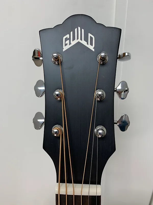Guild Westerly Collection Jumbo Junior Mahogany Acoustic Guitar - Natural